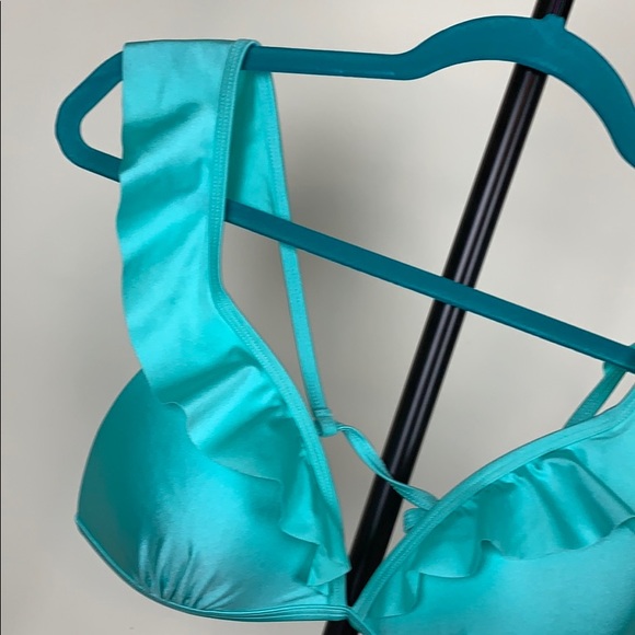 Sea foam green ruffled bikini top sz Large - Picture 2 of 4
